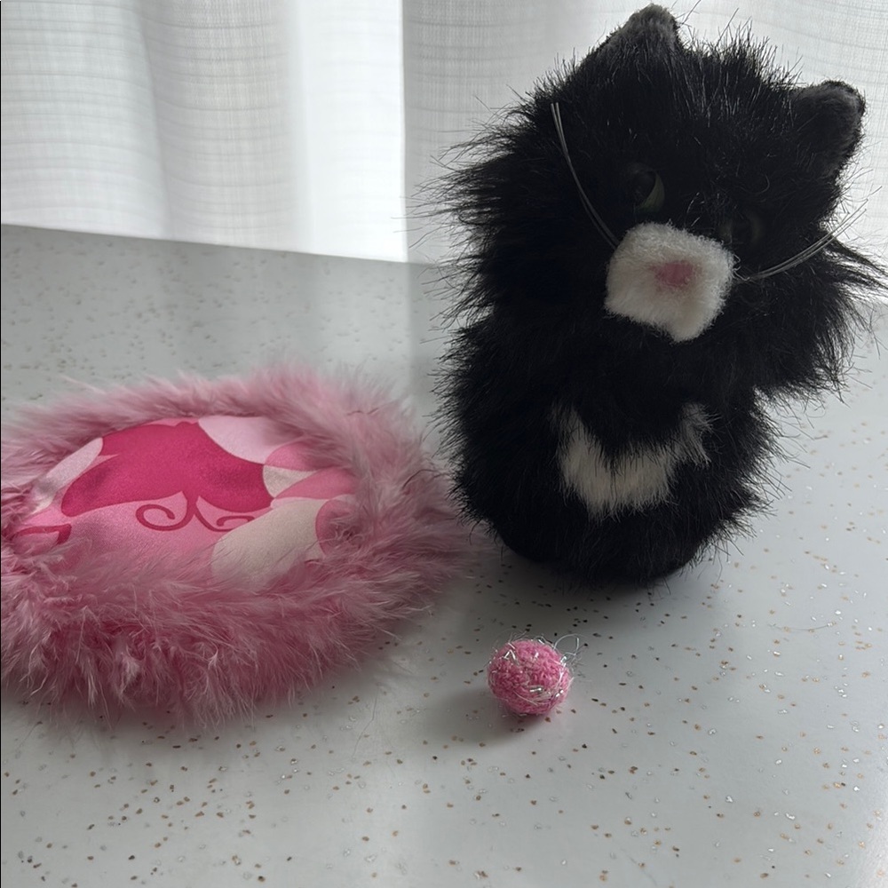 Vintage American Girl/ Pleasant Company Licorice Cat Complete Set